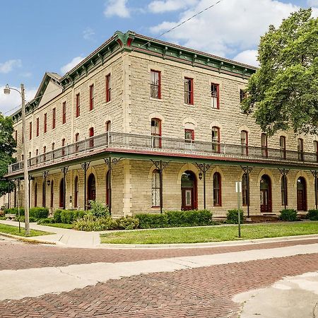 Historic Elgin Hotel Marion Exterior photo